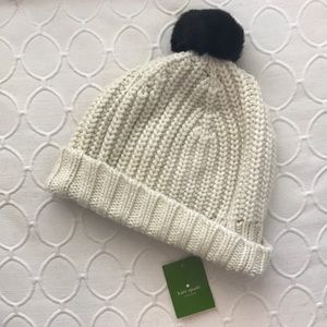 Kate spade knit hat and scarf set
